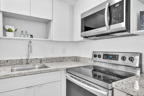 1BR Near Beach & Aventura | Hallandale 23 Dwell