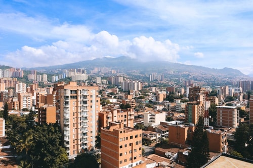 Stadium Hideaway | Rosa Negra Jacuzzi 44 Dwell