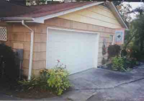 River Views + Huge Yard | Raleigh 3BR Retreat 33 Dwell