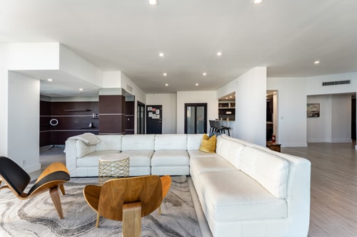 Oceanfront Penthouse with Pool & Beach Access 23 Dwell