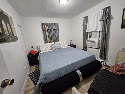 Brickell 2BR Retreat • Patio • Pets OK 50 Dwell