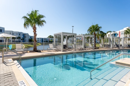 Daytona 2BR | Pool + Free Parking, Pets 43 Dwell