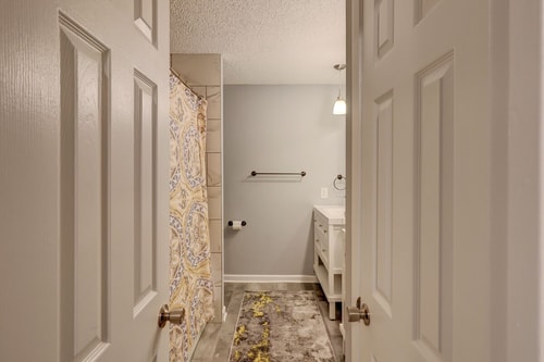 Hilton Head 2BR | Walk to Shops + Pool 19 Dwell