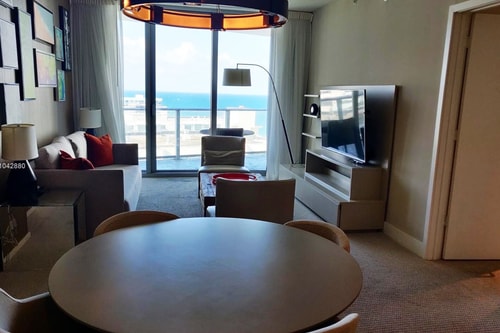 Ocean View Apt on the Beach 2 Bedroom 2 Bath. 26 Dwell