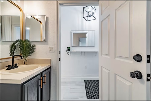 Disney-Area 3BR Home | Pool, Arcade & Tiki Bar 34 Dwell