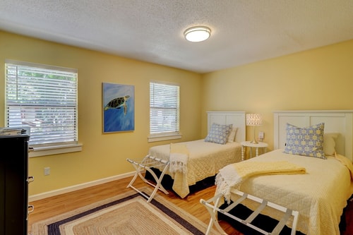 Hilton Head 2BR Townhome | Pool + Beaches 14 Dwell