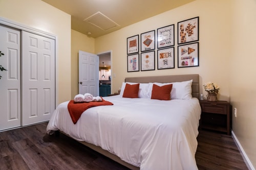 Uptown Charlotte 3BR | Hot Tub + Fire Pit 22 Dwell