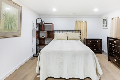 Orange NJ 2BR Duplex | Walk to Train + 2BA 11 Dwell