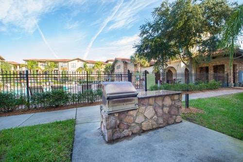 3BR Disney Condo | 3 En-Suites + Pools 50 Dwell