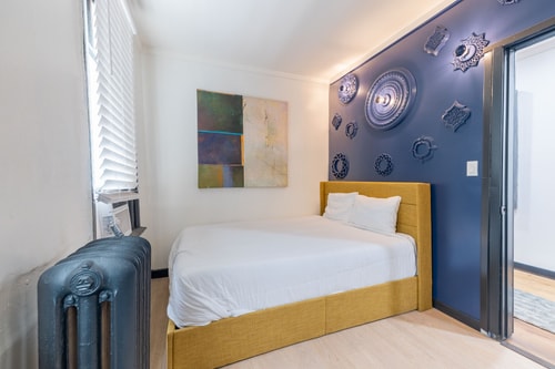 Bright & Airy Home w/Stylish, Contemporary Touches 17 Dwell