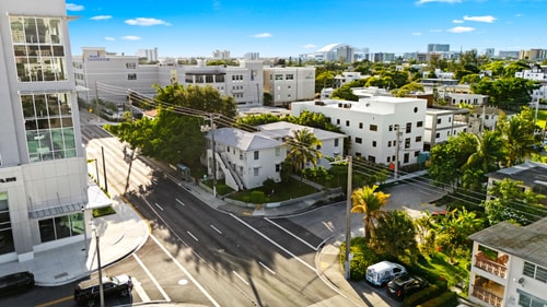 Miami Little Havana 2BR | Skyline Views + Yard 39 Dwell
