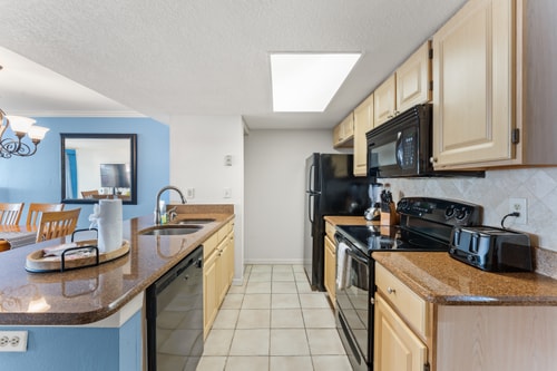 Disney-Area Kissimmee 3BR | Community Pool 4 Dwell