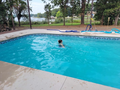 Newport News 4BR | Saltwater Pool & View 5 Dwell
