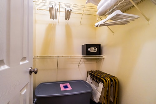 Uptown Charlotte 3BR | Hot Tub + Fire Pit 30 Dwell