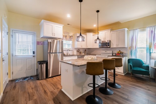 Uptown Charlotte 3BR | Hot Tub + Fire Pit 4 Dwell