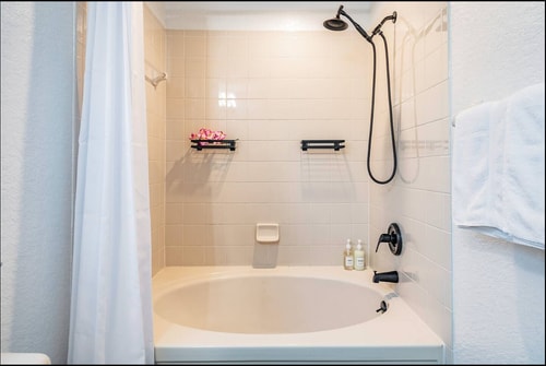 Disney-Area 3BR Home | Pool, Arcade & Tiki Bar 39 Dwell