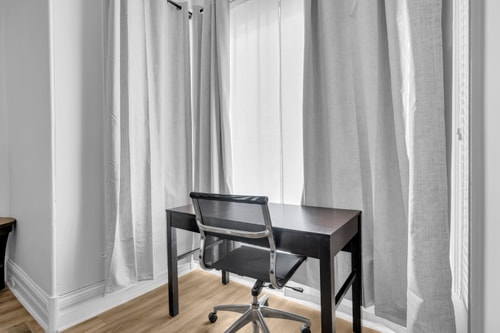 Detroit 3BR in Mexicantown | Sleeps 7 + WiFi 12 Dwell