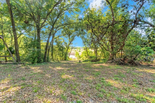 Orlando 3BR | Hot Tub + Parking + Pets 24 Dwell