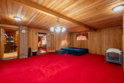 Skippers VA Lakefront 3BR | Dock + Firepit 13 Dwell