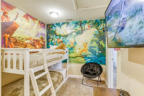 Disney Getaway 6BR | Theater + Game Room 2 Dwell