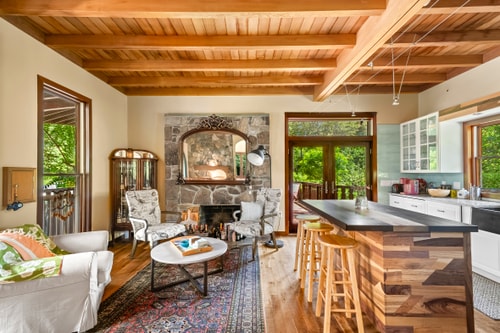 Charlestown Retreat | 2 Pools & Fire Pits 12 Dwell