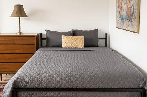 Detroit 4BR Home | Bathtub & Pet Friendly Stay 24 Dwell