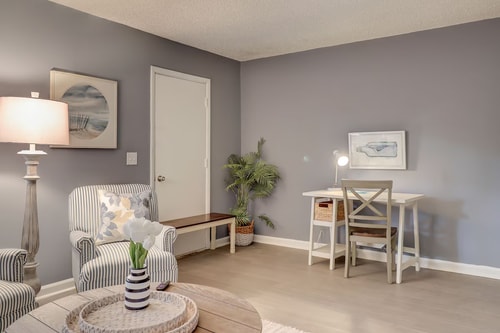 Pet-Friendly Hilton Head 3BR | Pool Access 19 Dwell