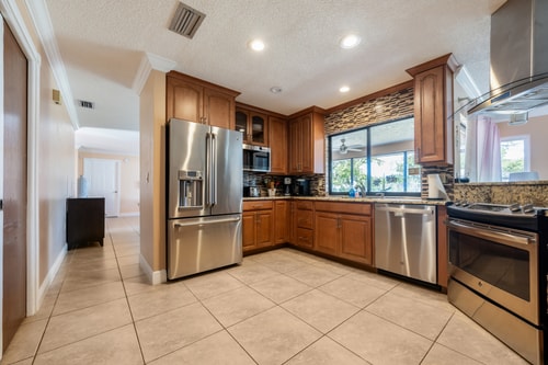 Sarasota 3BR | Pet-Friendly, Fenced Yard 18 Dwell