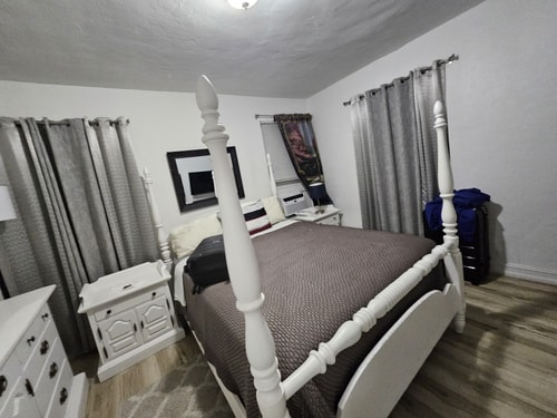 Brickell 2BR Retreat • Patio • Pets OK 46 Dwell