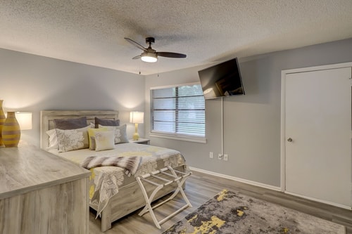 Hilton Head 2BR | Walk to Shops + Pool 11 Dwell