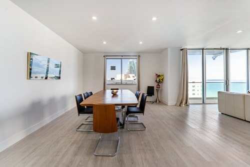 Oceanfront Penthouse with Pool & Beach Access 9 Dwell