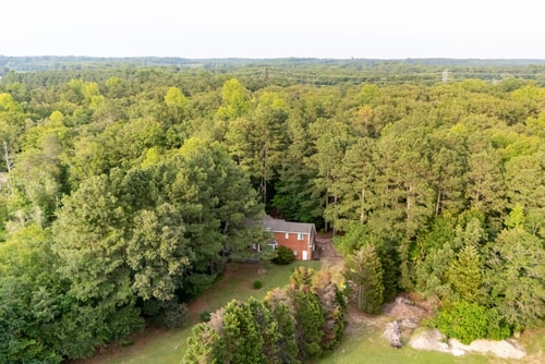 VA Riverfront 4BR | Dock + Kayaks + Games 50 Dwell