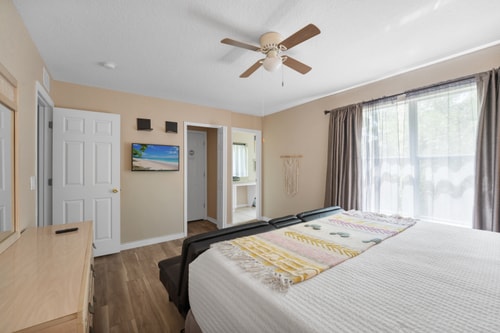 Disney-Area 4BR Townhome | Resort Amenities 13 Dwell