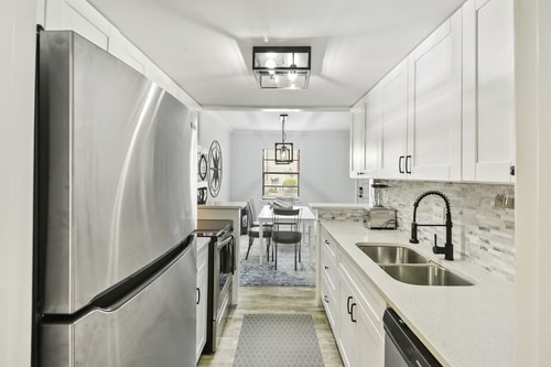 Hilton Head 2BR | Pool Access + Walk to Shops 20 Dwell