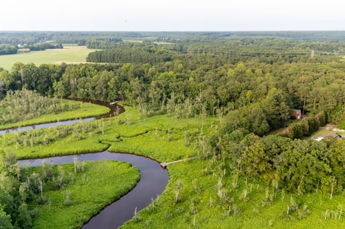 VA Riverfront 4BR | Dock + Kayaks + Games 54 Dwell