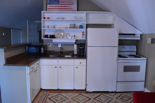 Lake Murray 5BR | Hot Tub + Outdoor Kitchen 5 Dwell