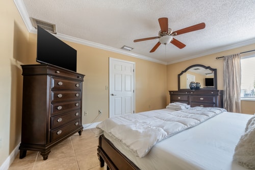 Sarasota 3BR | Pet-Friendly, Fenced Yard 22 Dwell