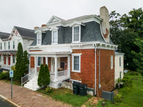 Renovated 4BR | 10 Min to Liberty University 6 Dwell