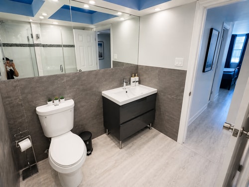 Miami Beach Condo Steps to Ocean Drive – Pets OK 6 Dwell