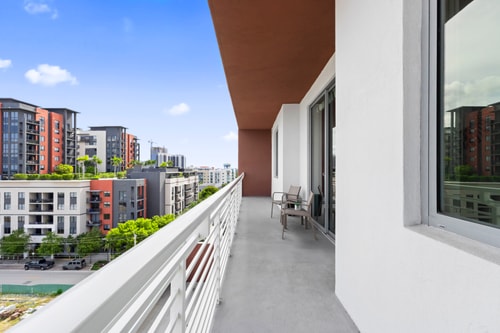 Chic Ft Lauderdale 2BR | Pool + Nightlife 36 Dwell