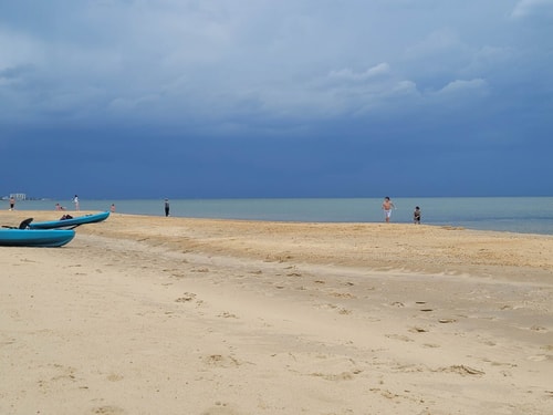 Beachfront Getaway | Dune House + Pets 1 Dwell