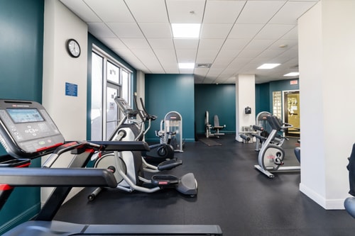 Oceanfront Penthouse with Pool & Beach Access 59 Dwell