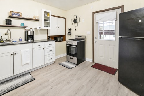 Spacious 2BR Apt • Free Parking • Baden 20 Dwell