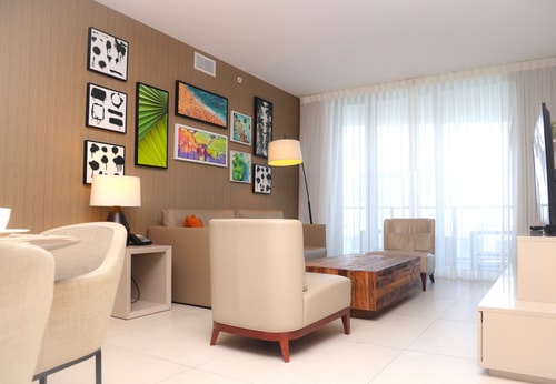 Ocean View Apt on the Beach 2 Bedroom 2 Bath. 6 Dwell