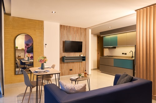 Rosa Negra | Warm Stadio Aparta-Suite 6 Dwell