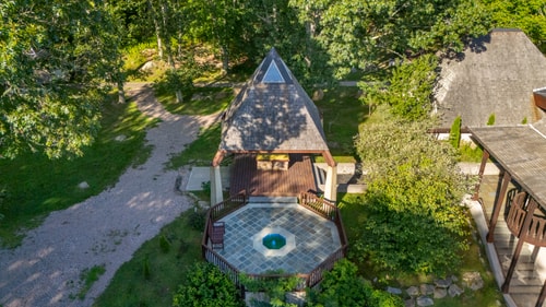 Charlestown Retreat | 2 Pools & Fire Pits 47 Dwell