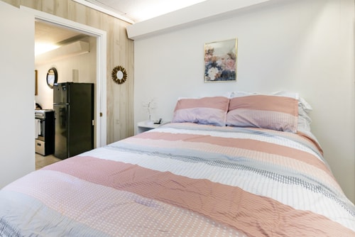 Modern 2BR Apartment • Free Parking • Baden 13 Dwell