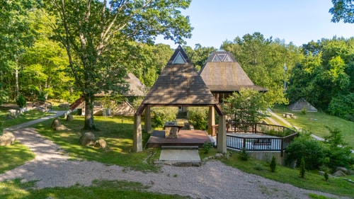 Charlestown Retreat | 2 Pools & Fire Pits 58 Dwell