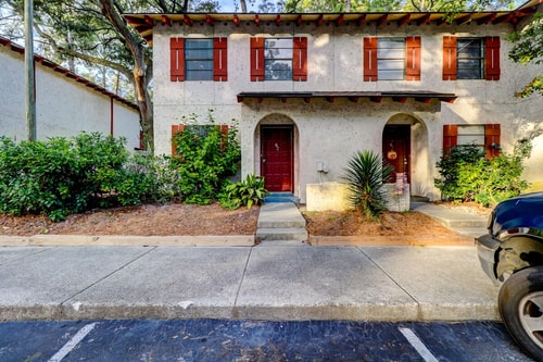 Hilton Head 2BR Escape | Pool + Sofa Bed 8 Dwell