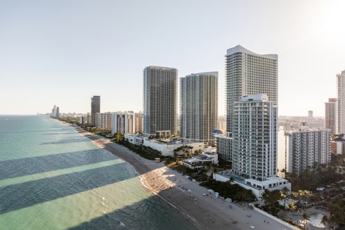 Oceanfront Penthouse with Pool & Beach Access Dwell